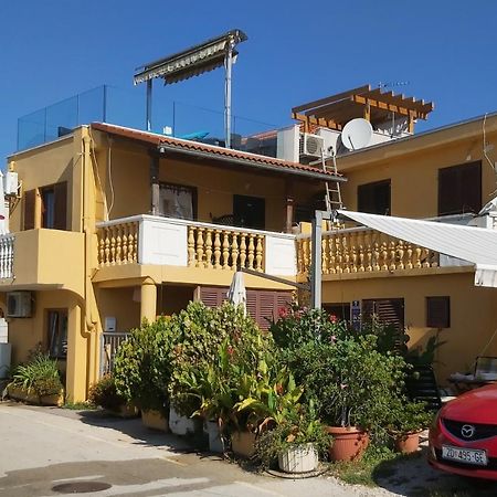 Luxury Apartment By The Sea With Private Whirlpool And Terrace 50M2 Posedarje Eksteriør bilde
