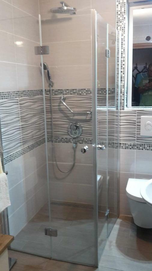 Luxury Apartment By The Sea With Private Whirlpool And Terrace 50M2 Posedarje Eksteriør bilde