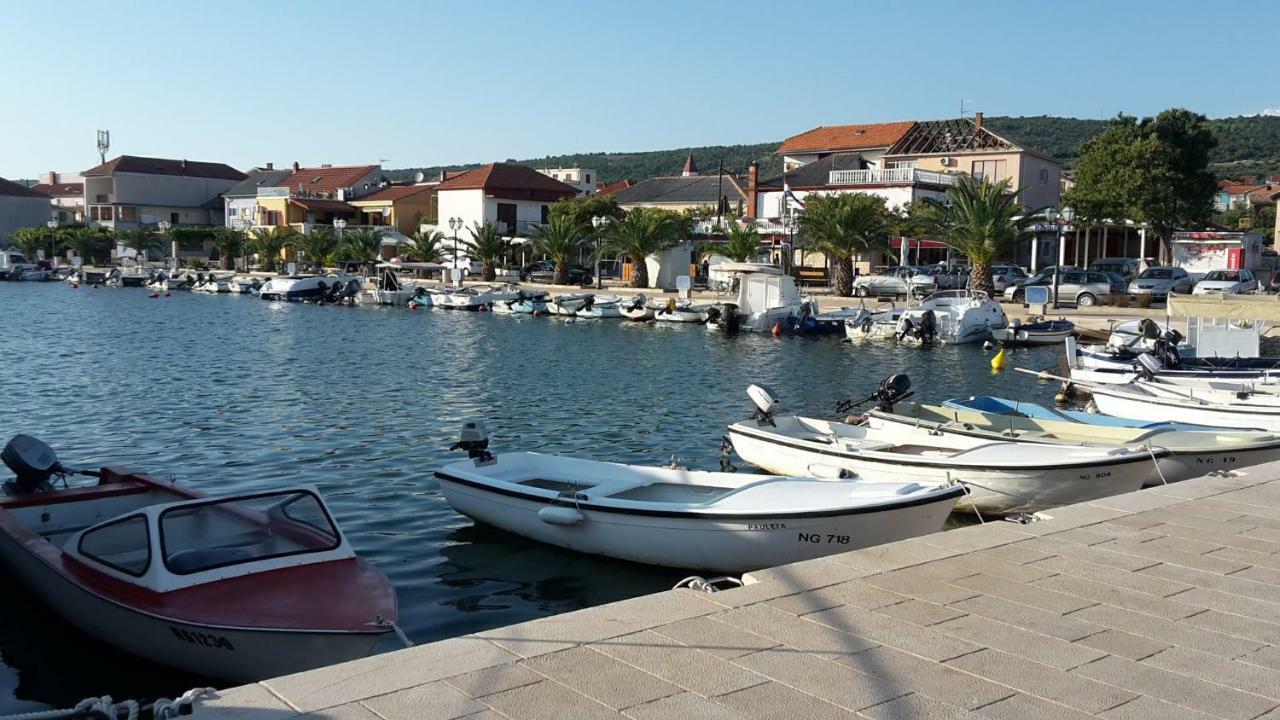 Luxury Apartment By The Sea With Private Whirlpool And Terrace 50M2 Posedarje Eksteriør bilde